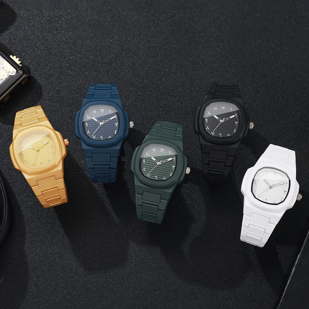 Fashion Square Dial Men Business Watches Casual Plastic Band Man Sports Wristwatches Reloj Hombre(Without Box)